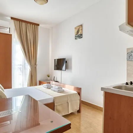 Garni Hotel Milica Herceg Novi Buitenkant foto