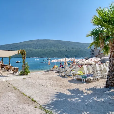 Garni Hotel Milica Herceg Novi Buitenkant foto